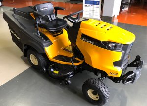 Садовый трактор Cub Cadet XT3 QR95