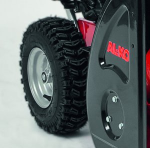 Снегоуборщик бензиновый AL-KO SnowLine 560 II