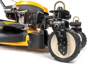 Газонокосилка бензиновая Cub Cadet LM3 ER53