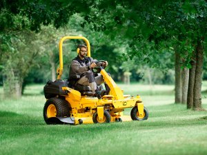 Райдер Cub Cadet Z5 152